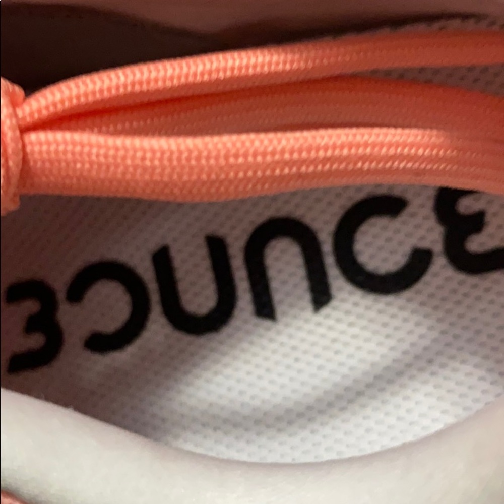 Adidas Edgebounce Women' Running 7 Multiple sizes - Picture 2 of 7